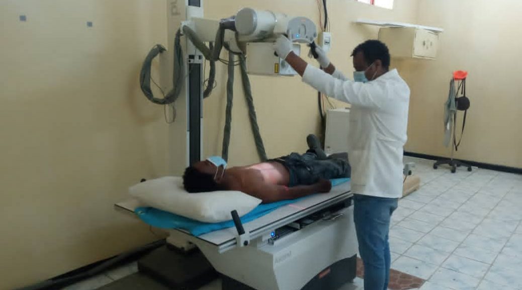 Nieuw röntgenapparaat in Sher ziekenhuis Ziway
